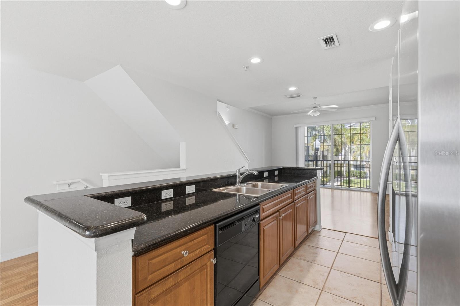 Image 3 of 25 For 9875 Meadow Field Circle