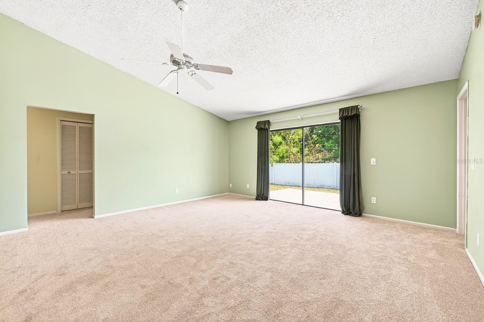 Image 22 of 24 For 3348 Hillmont Circle