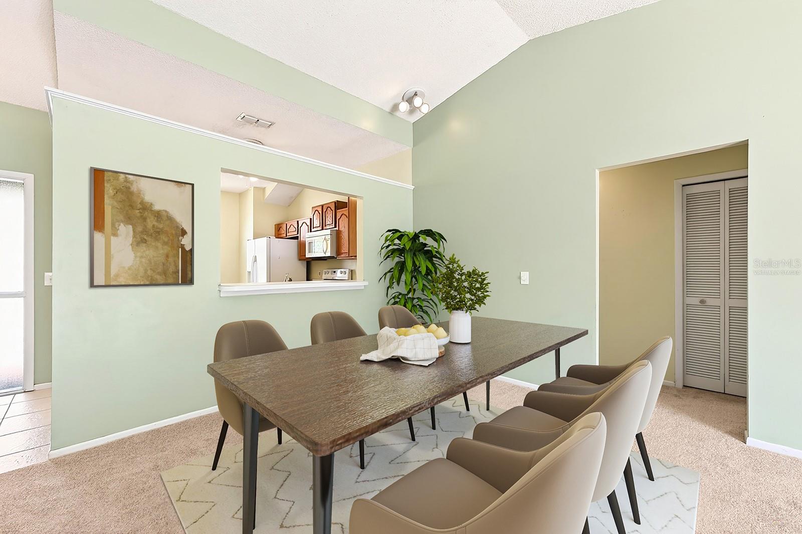 Image 3 of 24 For 3348 Hillmont Circle