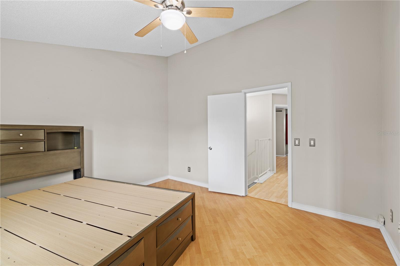 Image 37 of 76 For 2941 Lowell Court