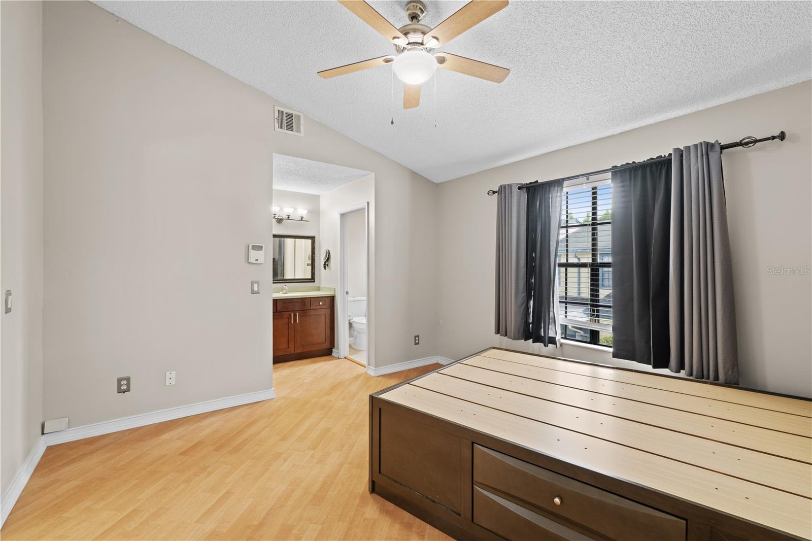 Image 38 of 76 For 2941 Lowell Court