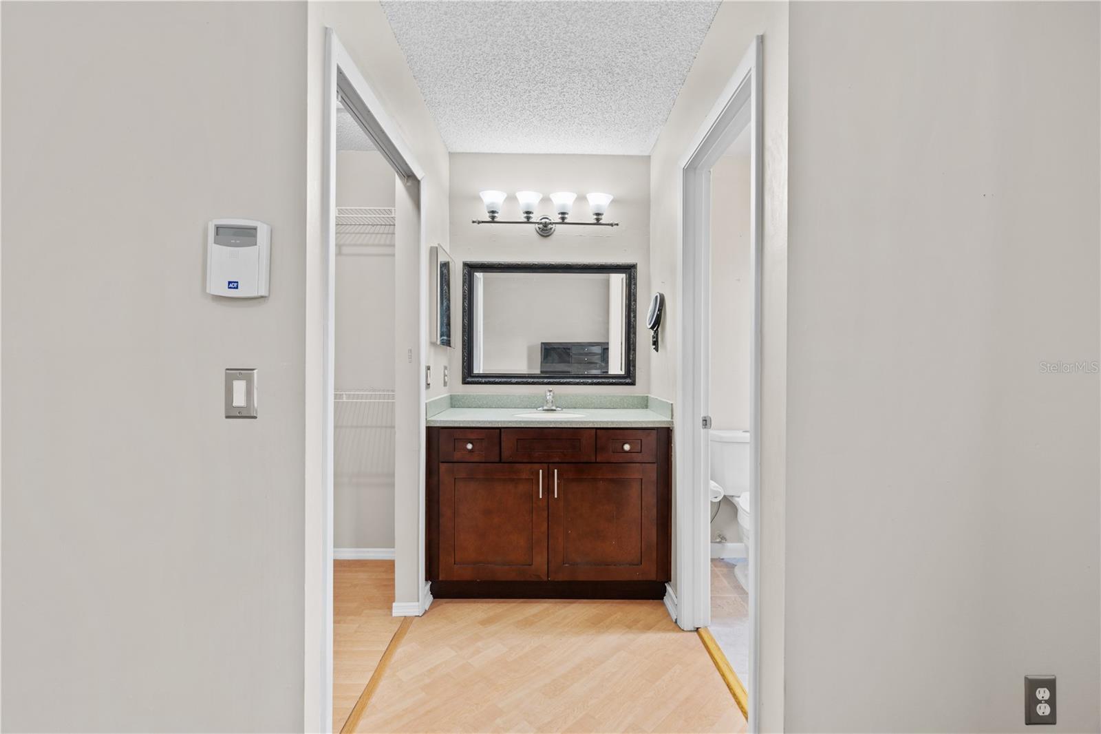Image 39 of 76 For 2941 Lowell Court
