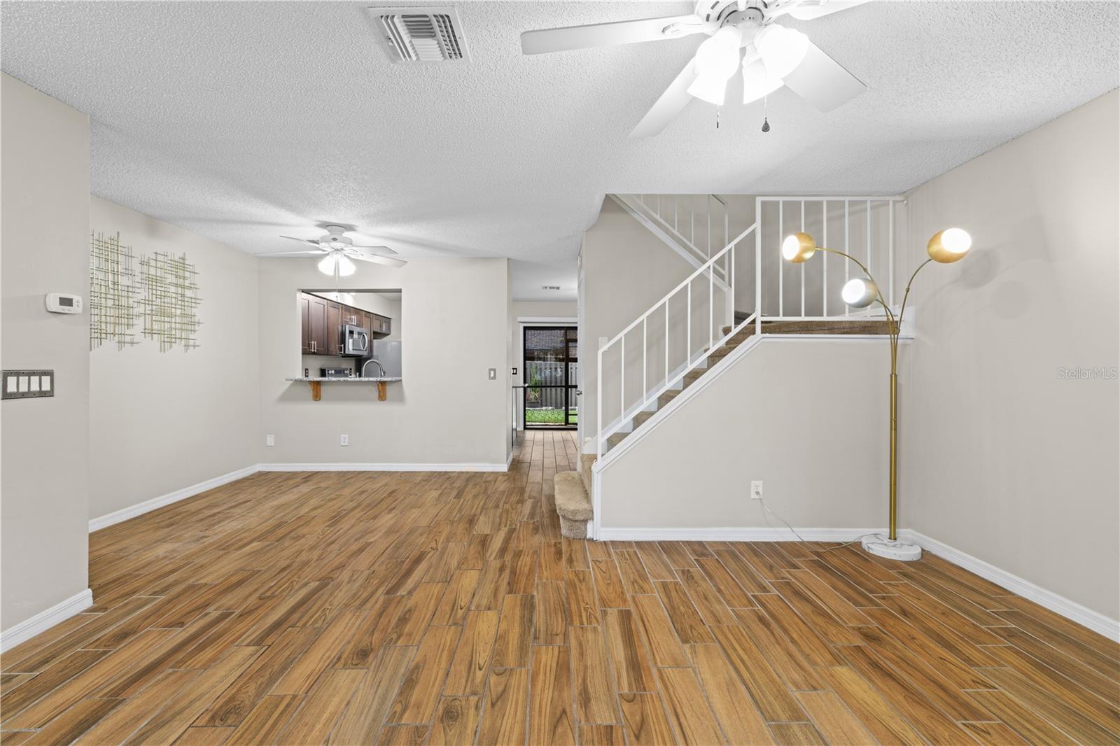 Image 5 of 76 For 2941 Lowell Court