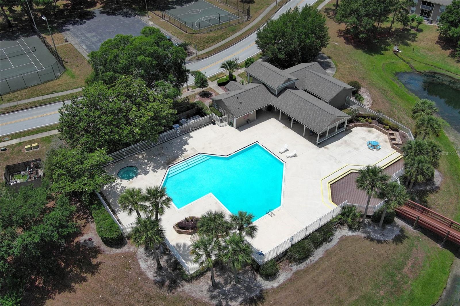 Image 47 of 57 For 120 Reserve Circle 200
