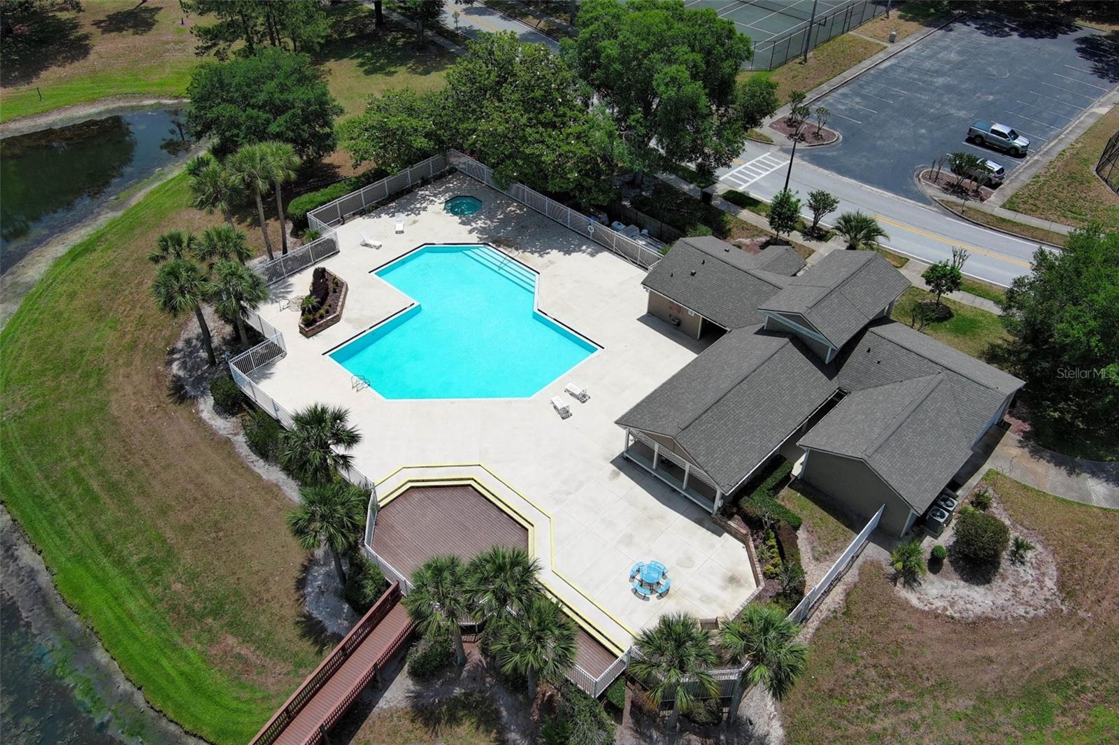 Image 48 of 57 For 120 Reserve Circle 200