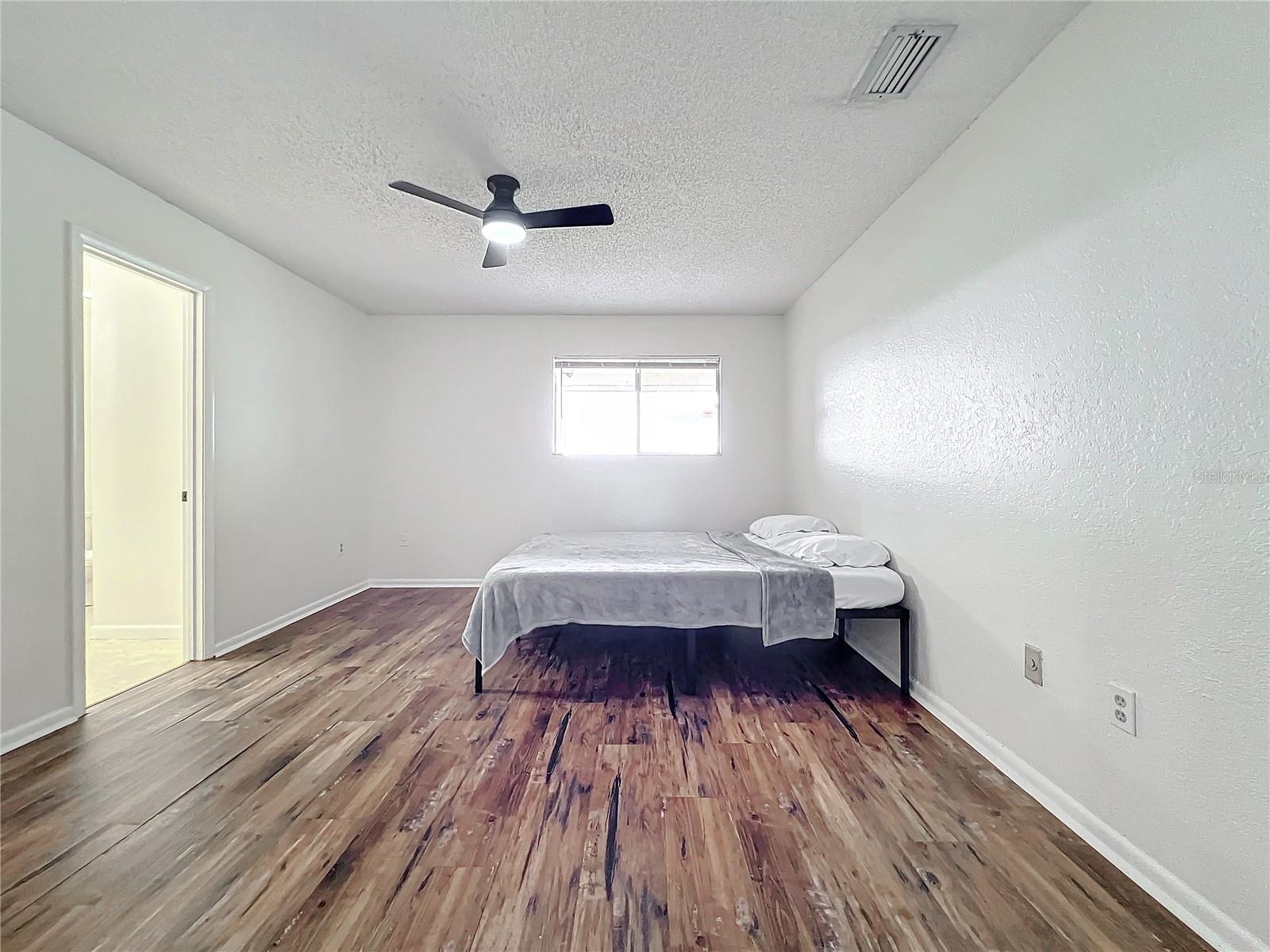 Image 38 of 78 For 4166 Plantation Cove Drive 505