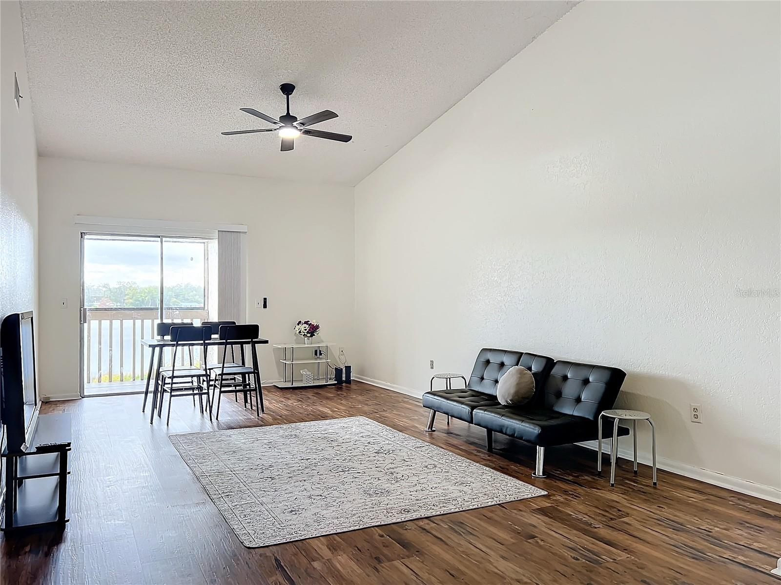 Image 7 of 78 For 4166 Plantation Cove Drive 505