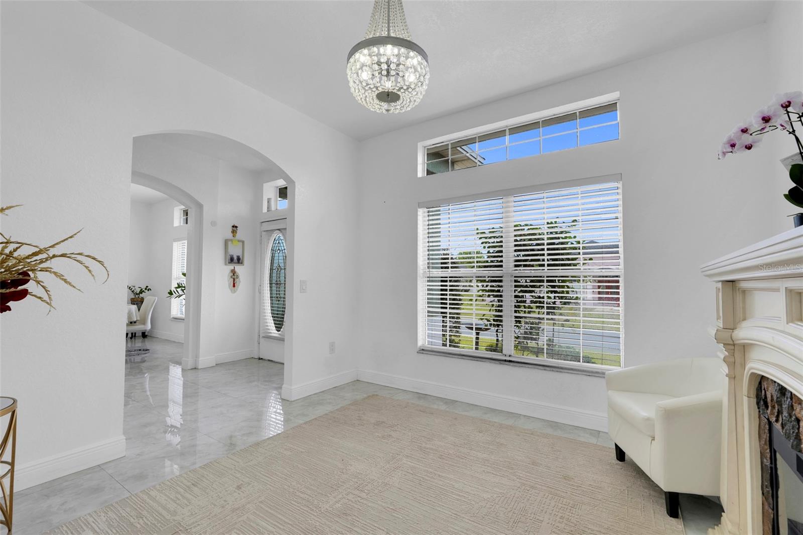 Image 8 of 42 For 2735 Berkford Circle
