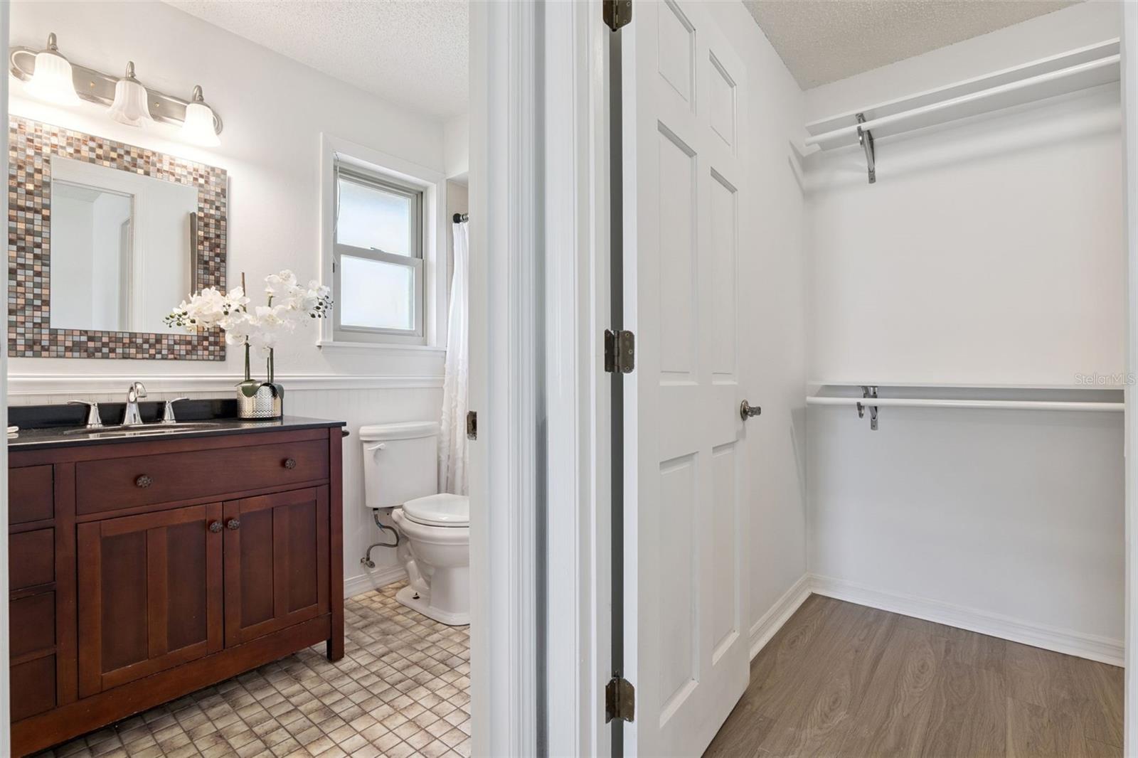 Image 10 of 21 For 1001 Norwood Drive