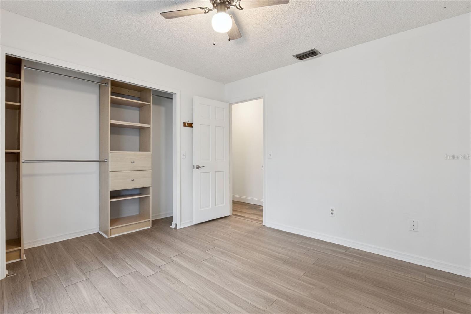 Image 12 of 21 For 1001 Norwood Drive