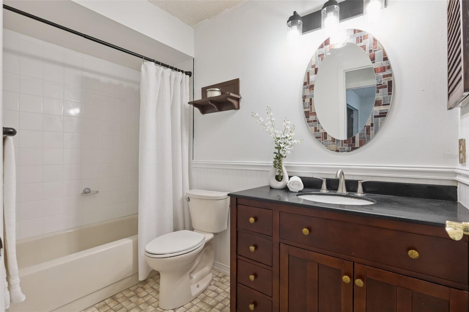 Image 14 of 21 For 1001 Norwood Drive
