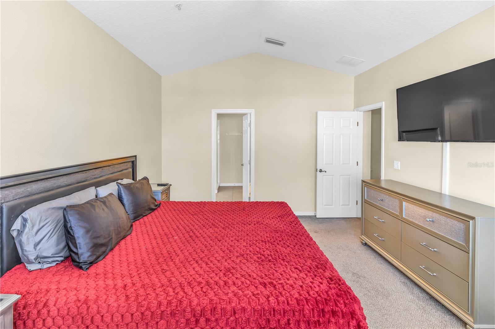Image 10 of 27 For 540 Pinebranch Circle