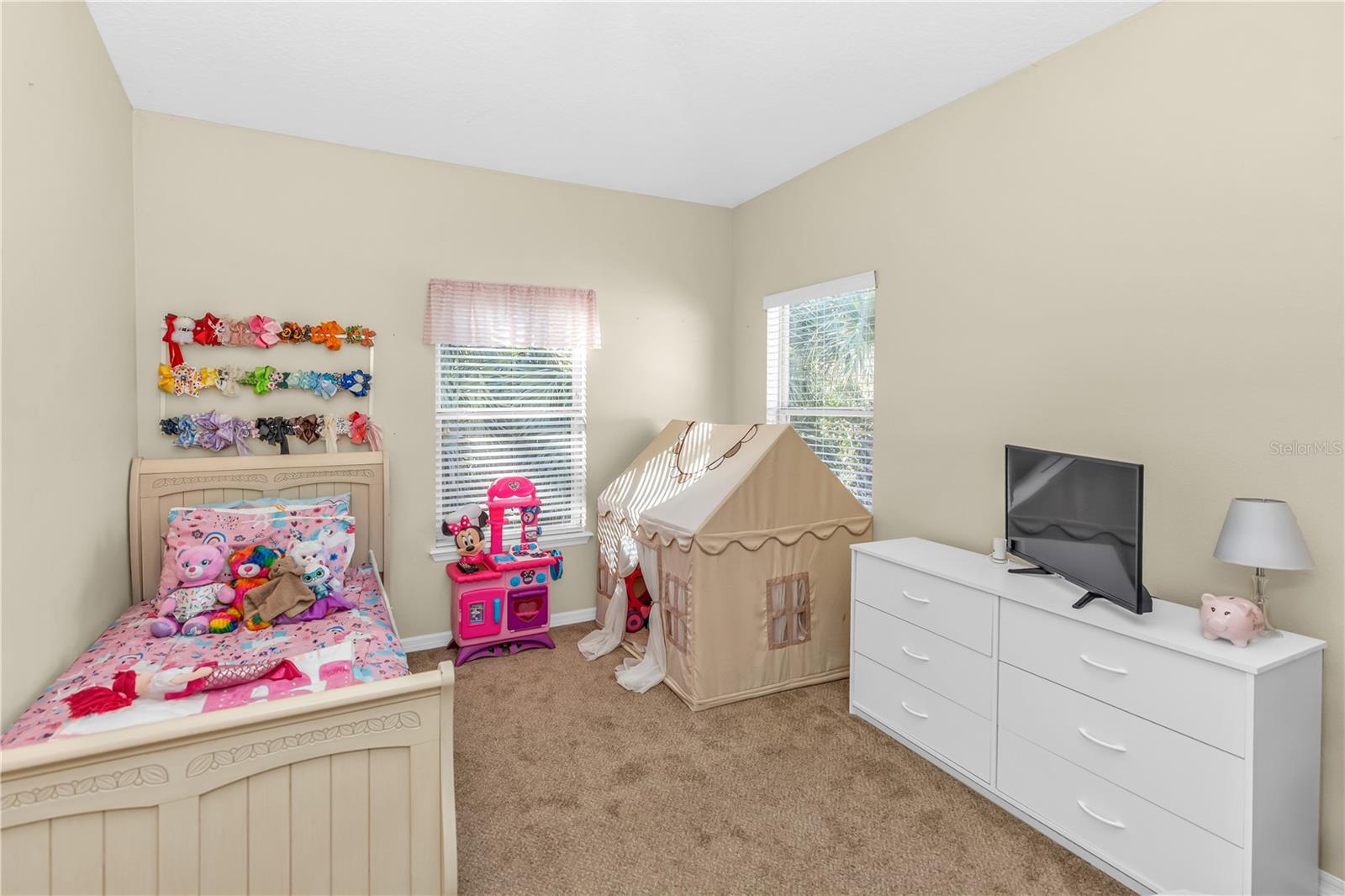 Image 17 of 27 For 540 Pinebranch Circle