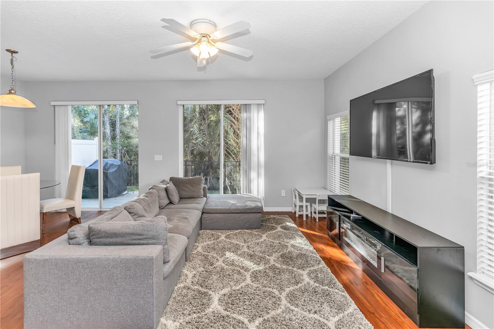 Image 4 of 27 For 540 Pinebranch Circle