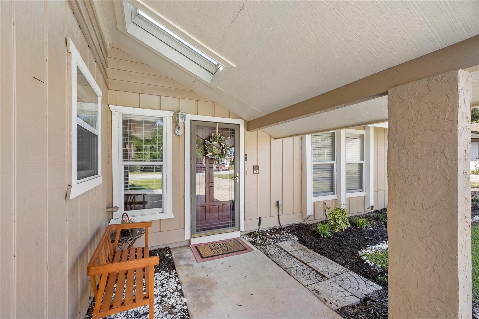 Image 2 of 48 For 413 Willowbrook Lane