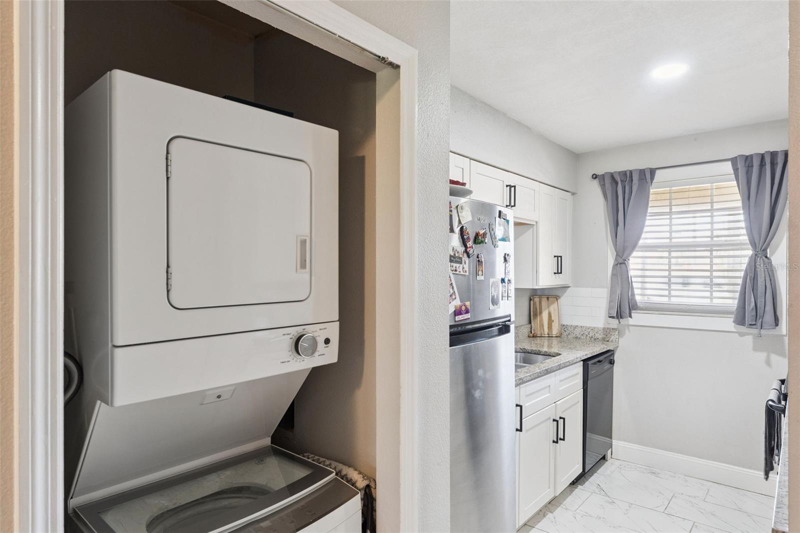 Image 18 of 32 For 4772 Tangerine Avenue 4772