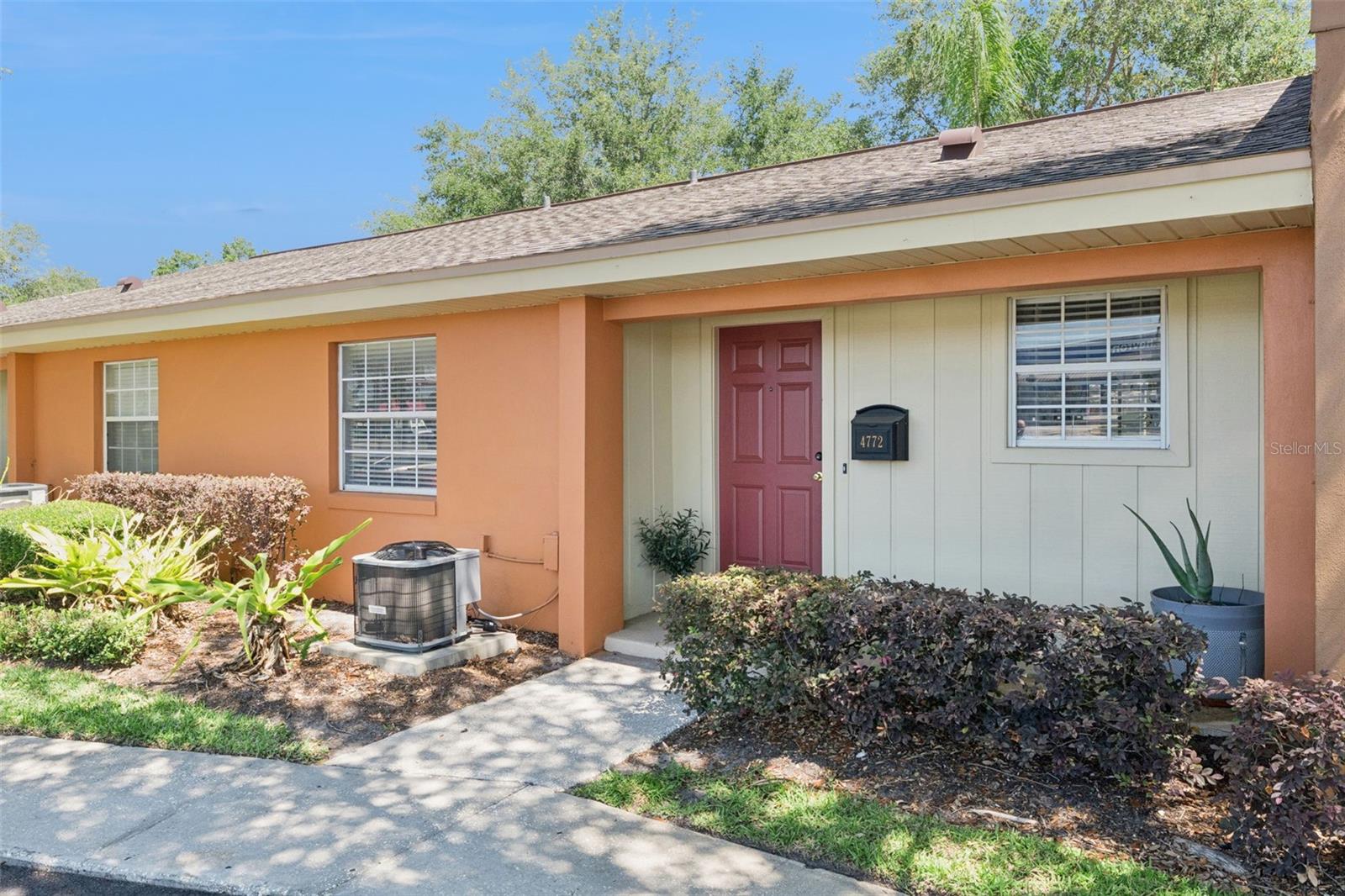 Image 3 of 32 For 4772 Tangerine Avenue 4772