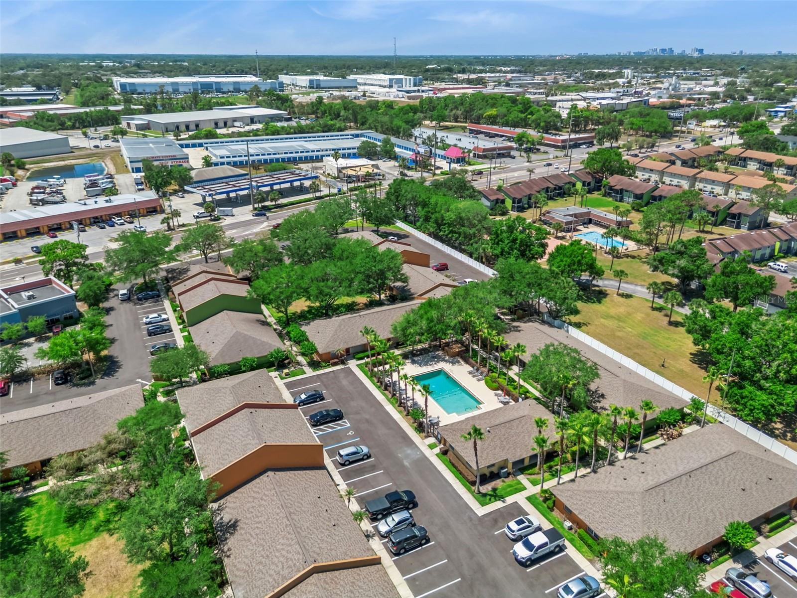 Image 31 of 32 For 4772 Tangerine Avenue 4772