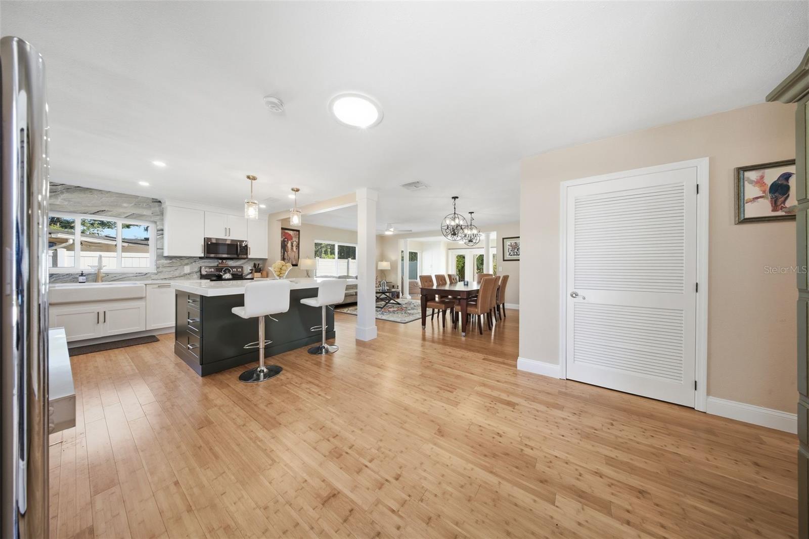 Image 12 of 32 For 628 Woodley Road