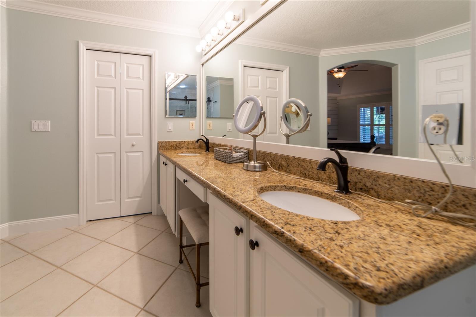 Image 30 of 65 For 13724 Calle De Ora Court