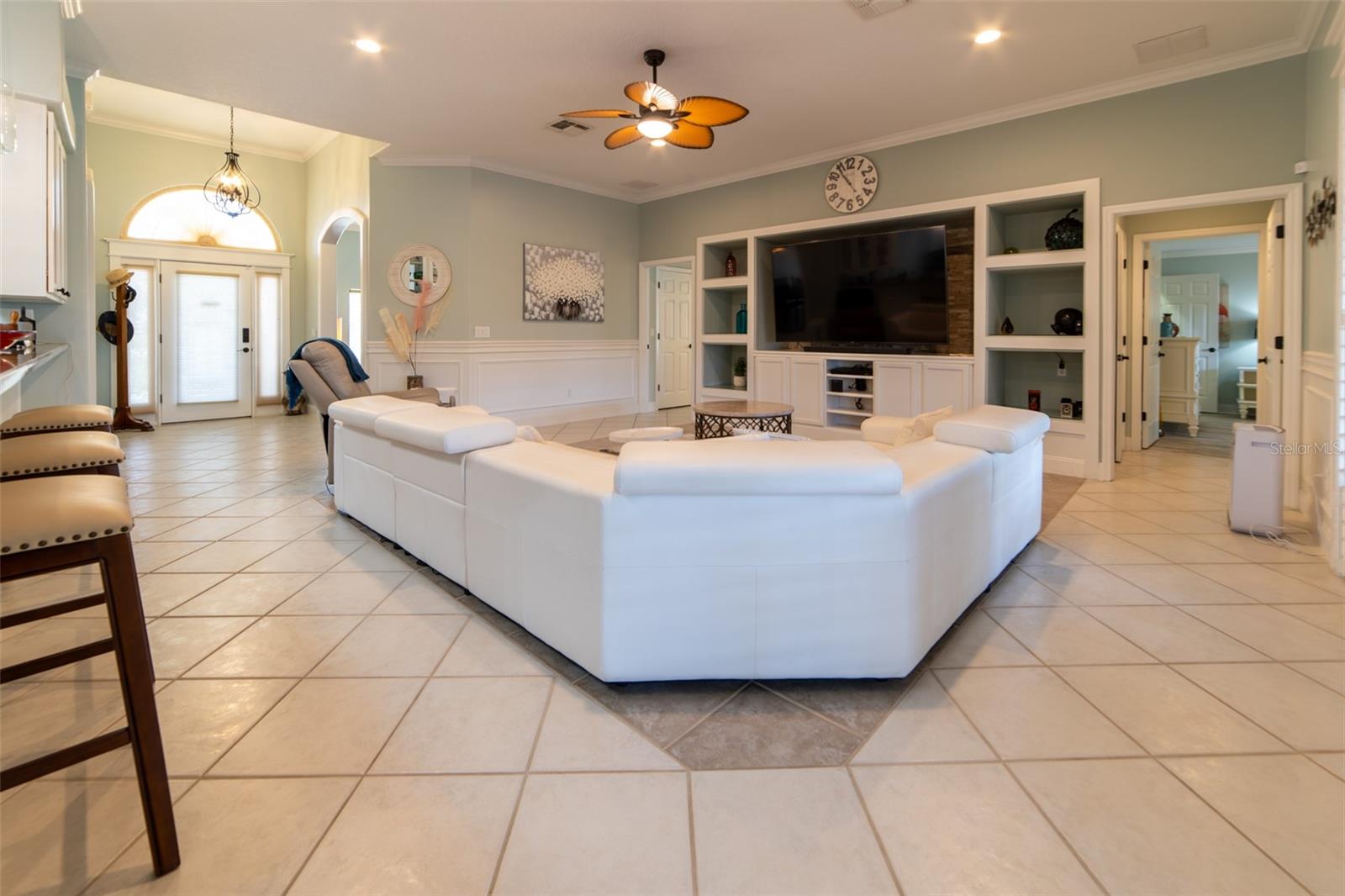 Image 41 of 65 For 13724 Calle De Ora Court