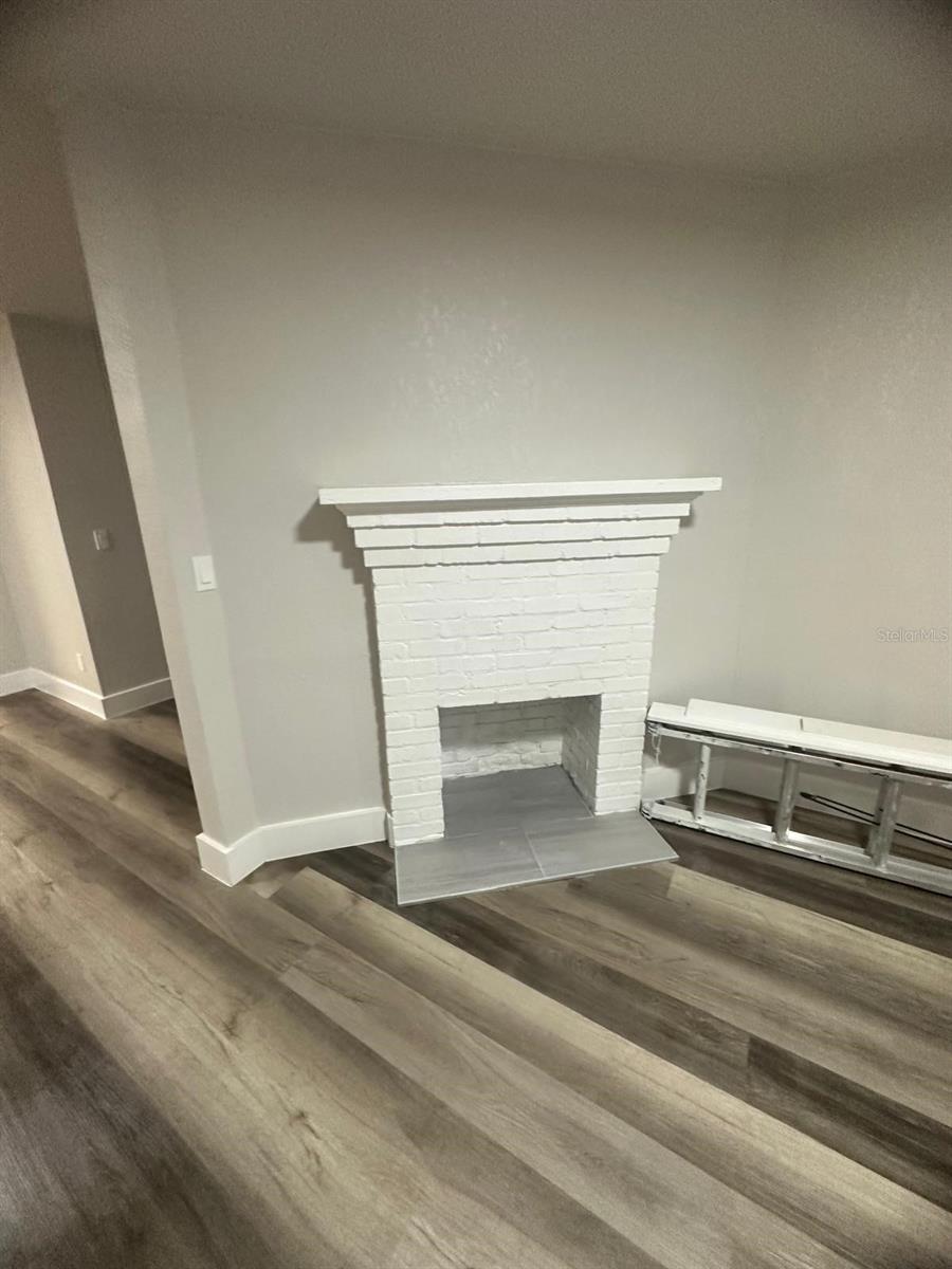 Image 3 of 14 For 1150 Pippin Street