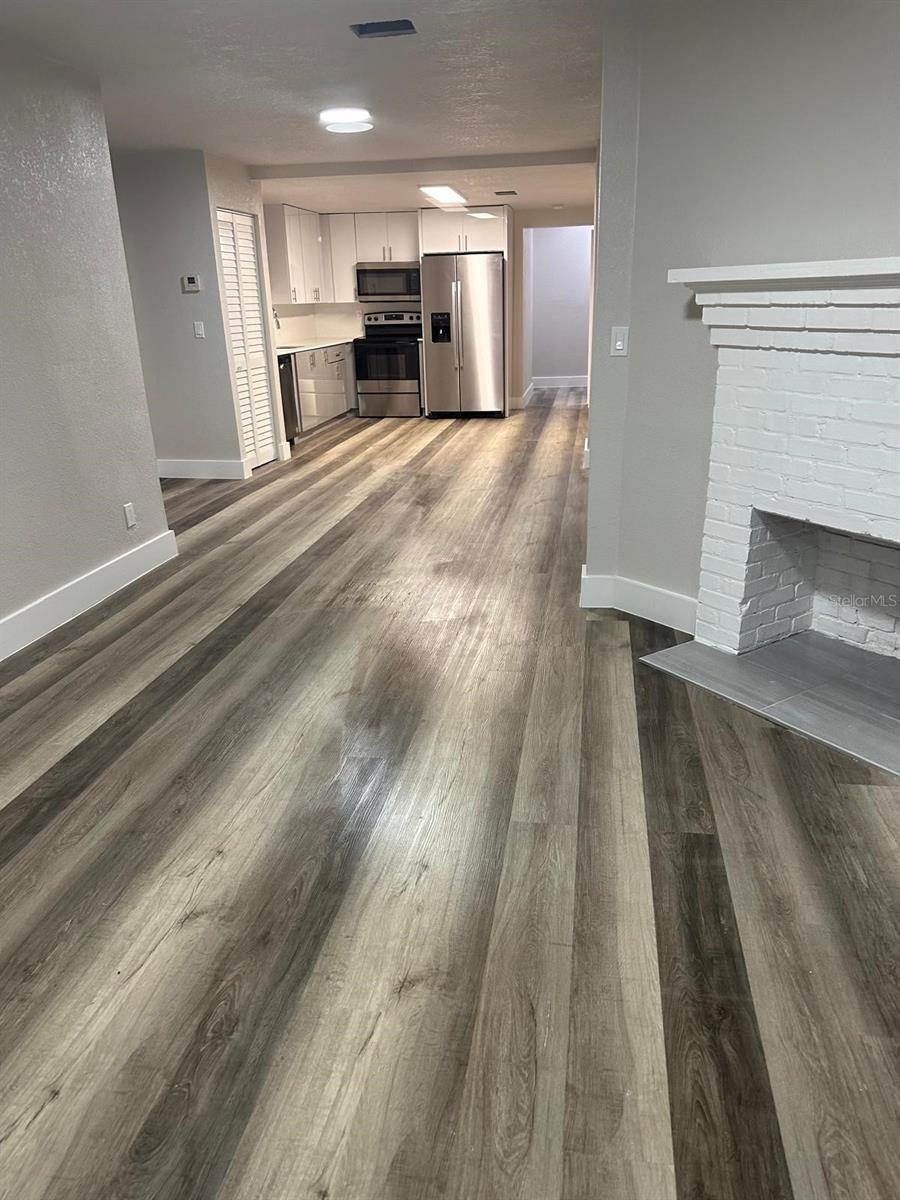 Image 4 of 14 For 1150 Pippin Street