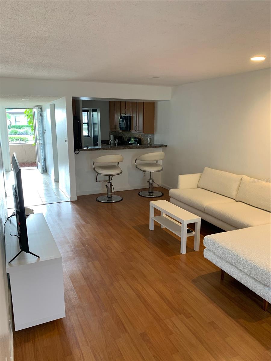 Image 5 of 15 For 2840 Plaza Terrace Drive 2840