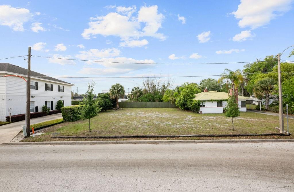 Image 24 of 48 For 1298 Beachview Avenue