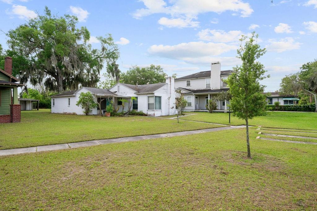 Image 30 of 48 For 1298 Beachview Avenue
