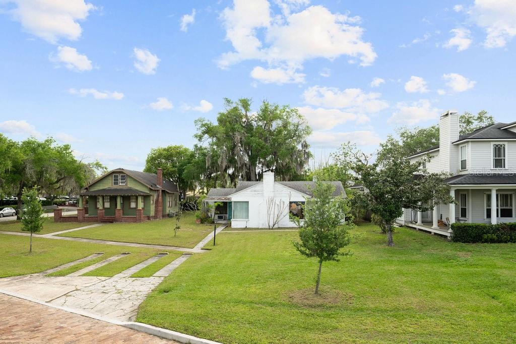 Image 31 of 48 For 1298 Beachview Avenue