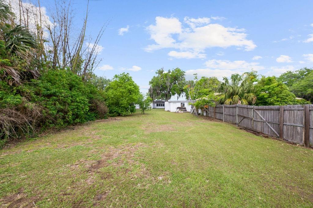 Image 33 of 48 For 1298 Beachview Avenue
