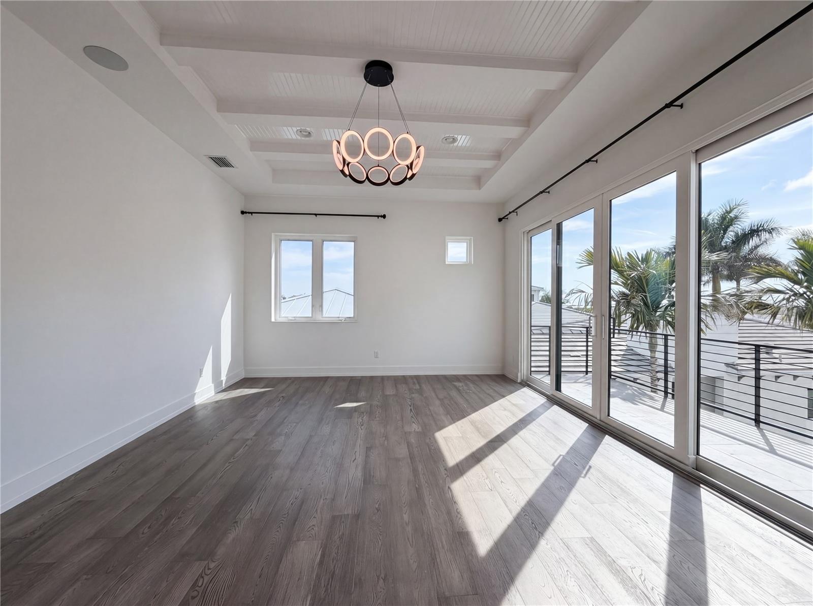 Image 25 of 42 For 5911 Redbay Boulevard
