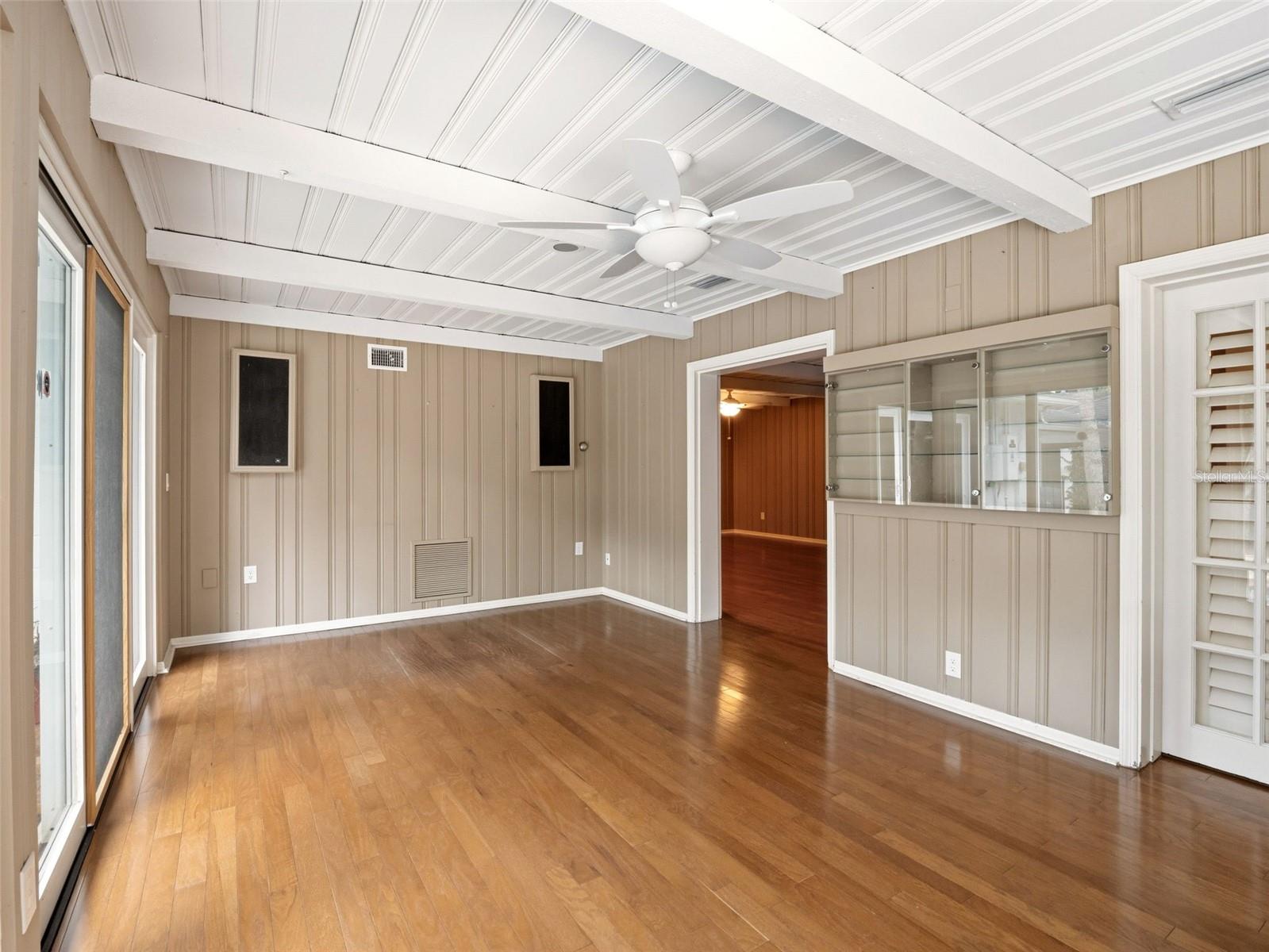 Image 30 of 66 For 1214 Sweetbriar Road