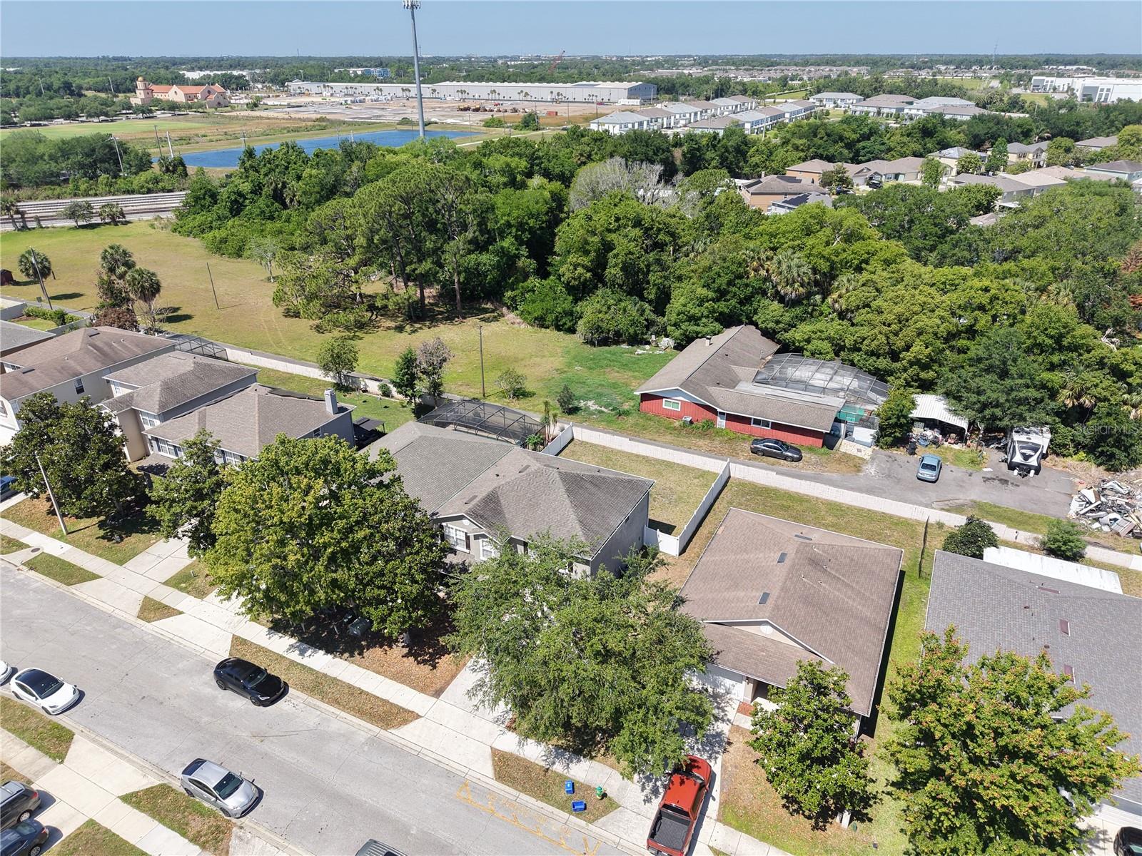 Image 3 of 33 For 313 Willowbay Ridge Street
