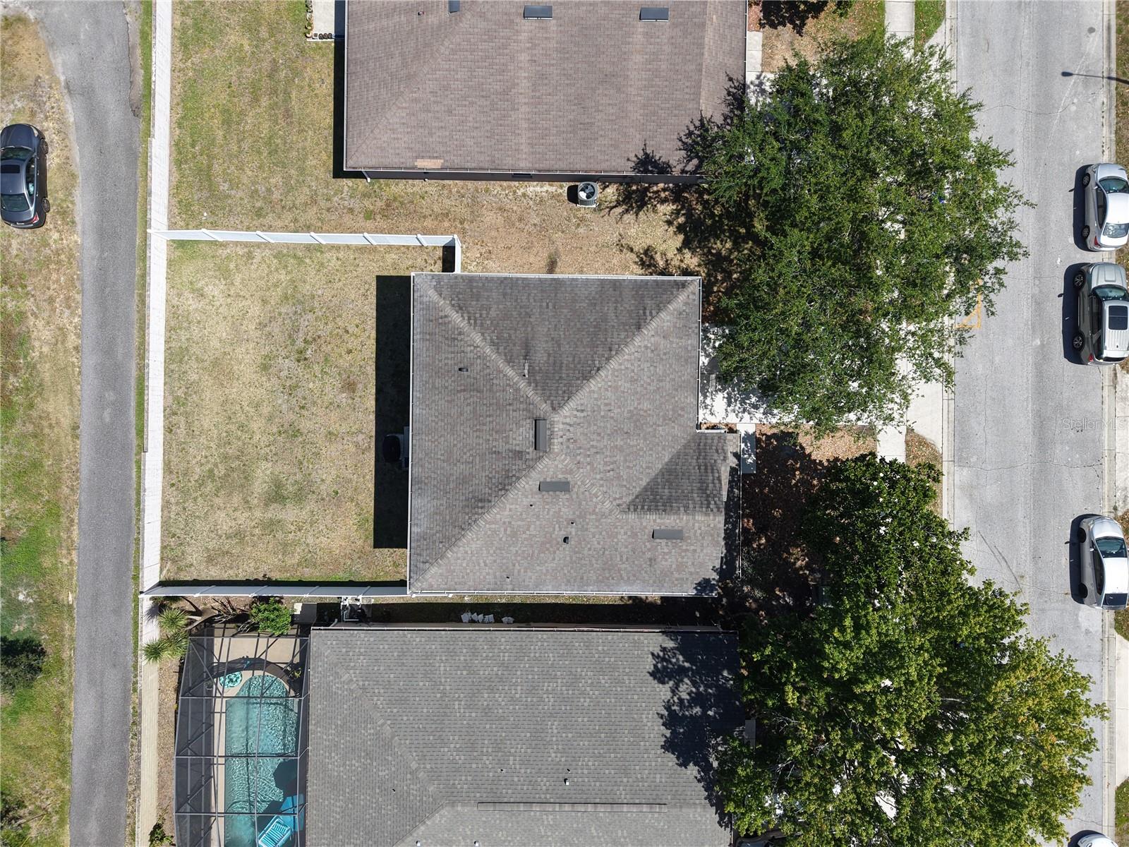 Image 4 of 33 For 313 Willowbay Ridge Street