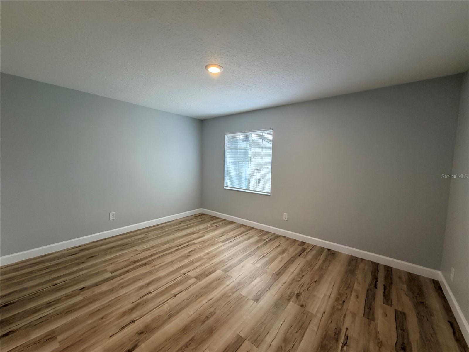 Image 12 of 18 For 2733 Adela Avenue