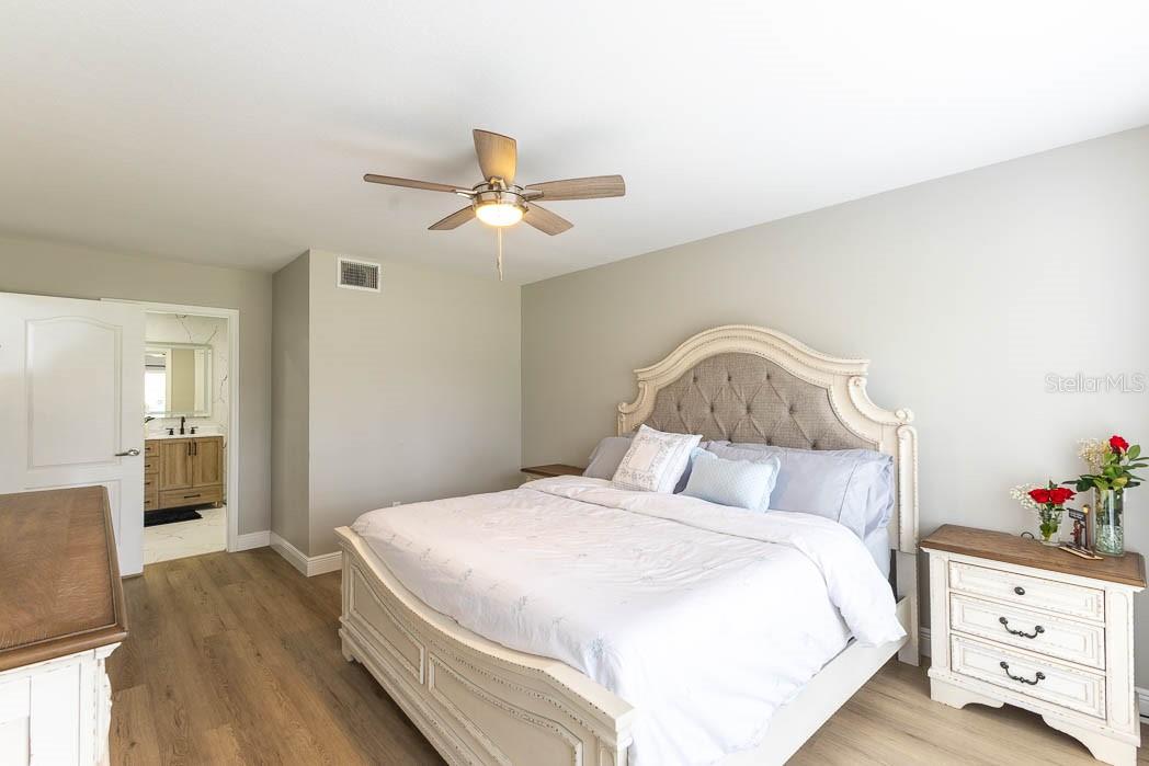 Image 18 of 55 For 3432 Idlegrove Court