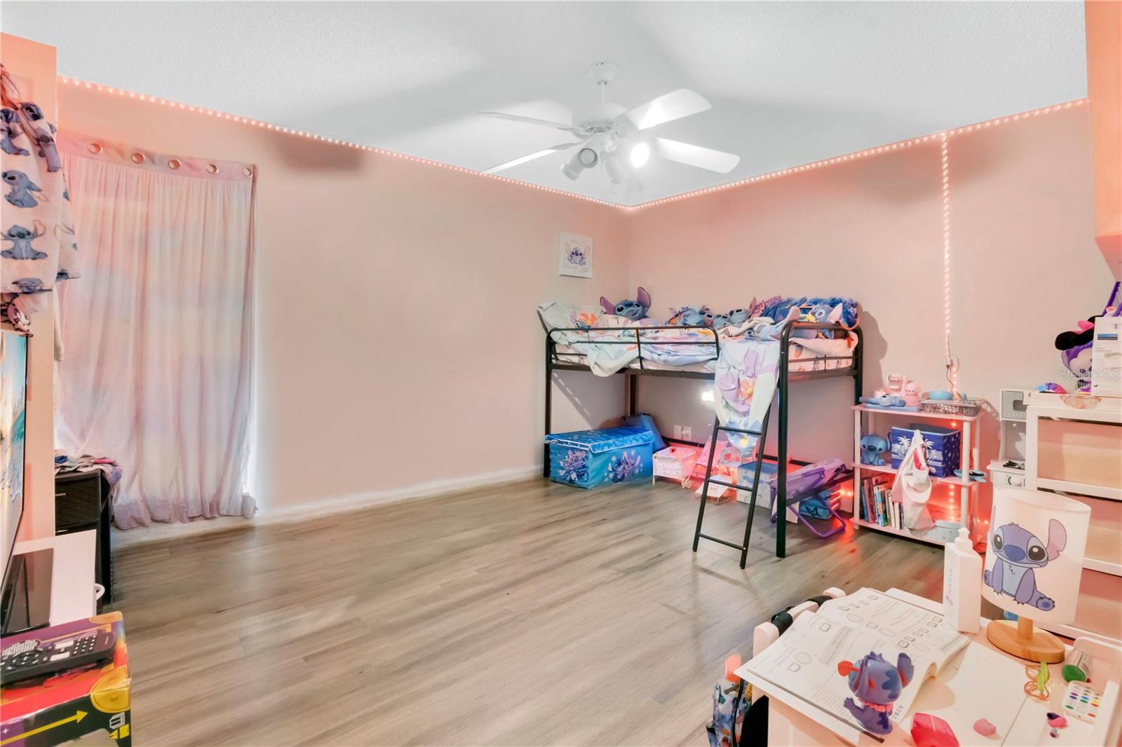 Image 19 of 38 For 2413 Radnor Avenue