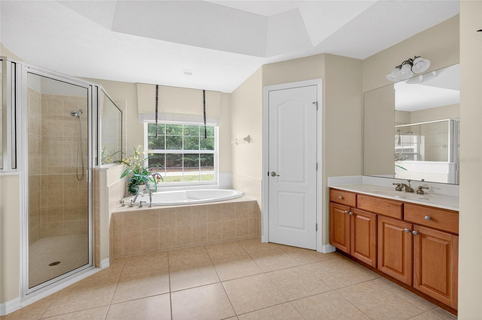 Listing photo id 34 for 123 Camino Lane