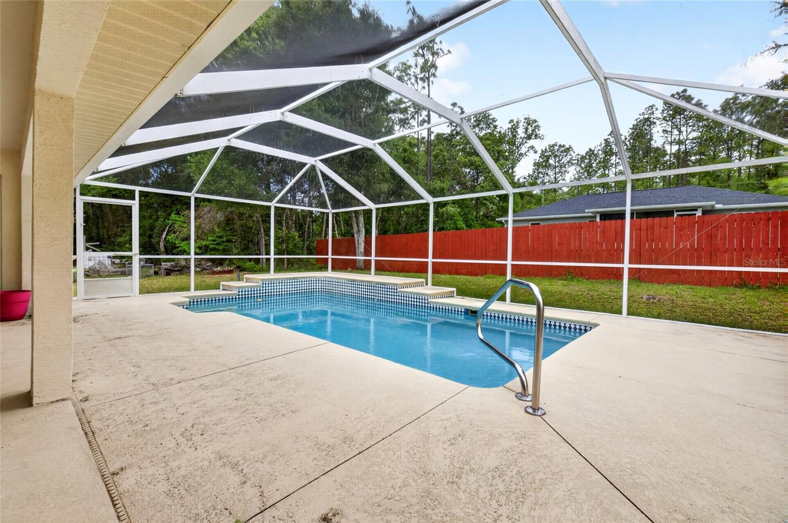 Listing photo id 39 for 123 Camino Lane