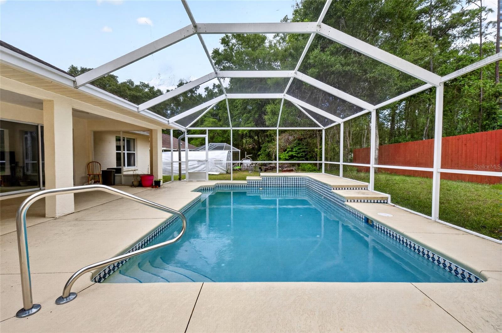 Listing photo id 41 for 123 Camino Lane