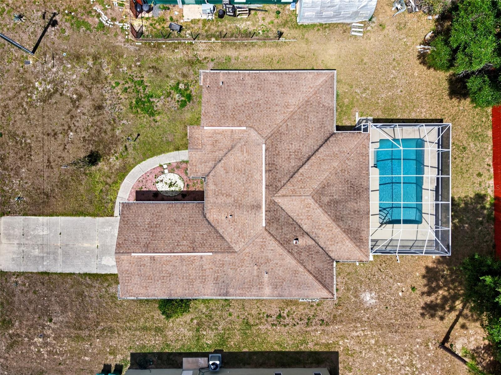 Listing photo id 43 for 123 Camino Lane