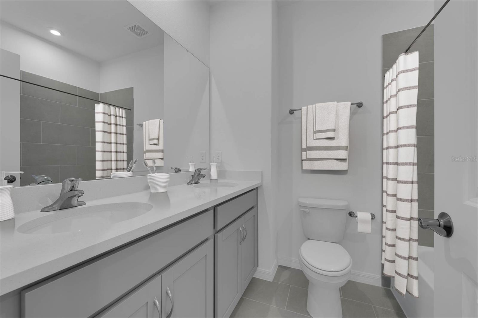 Image 14 of 33 For 5742 Stockade Boulevard