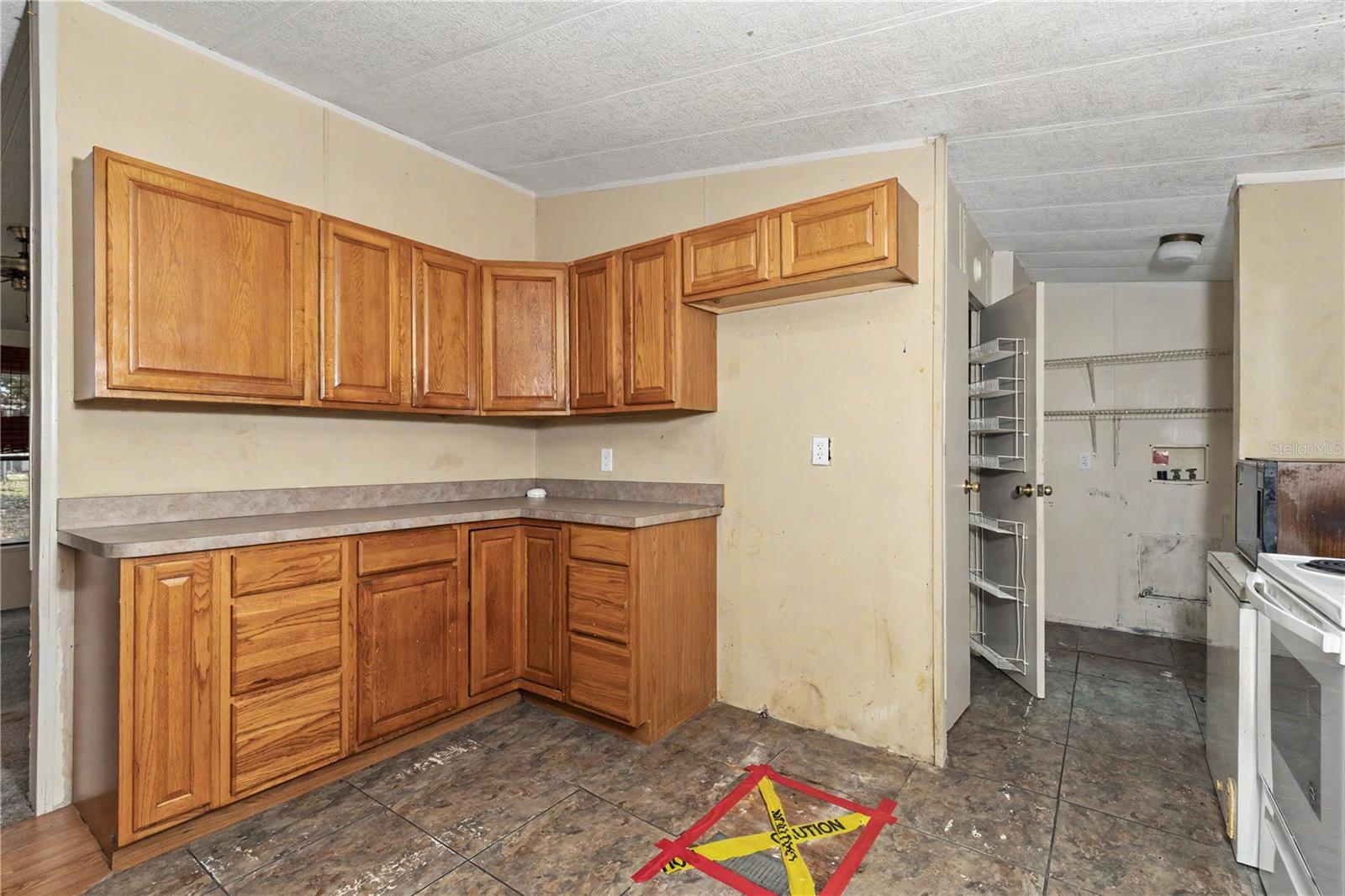 Image 11 of 40 For 18007 90th Street