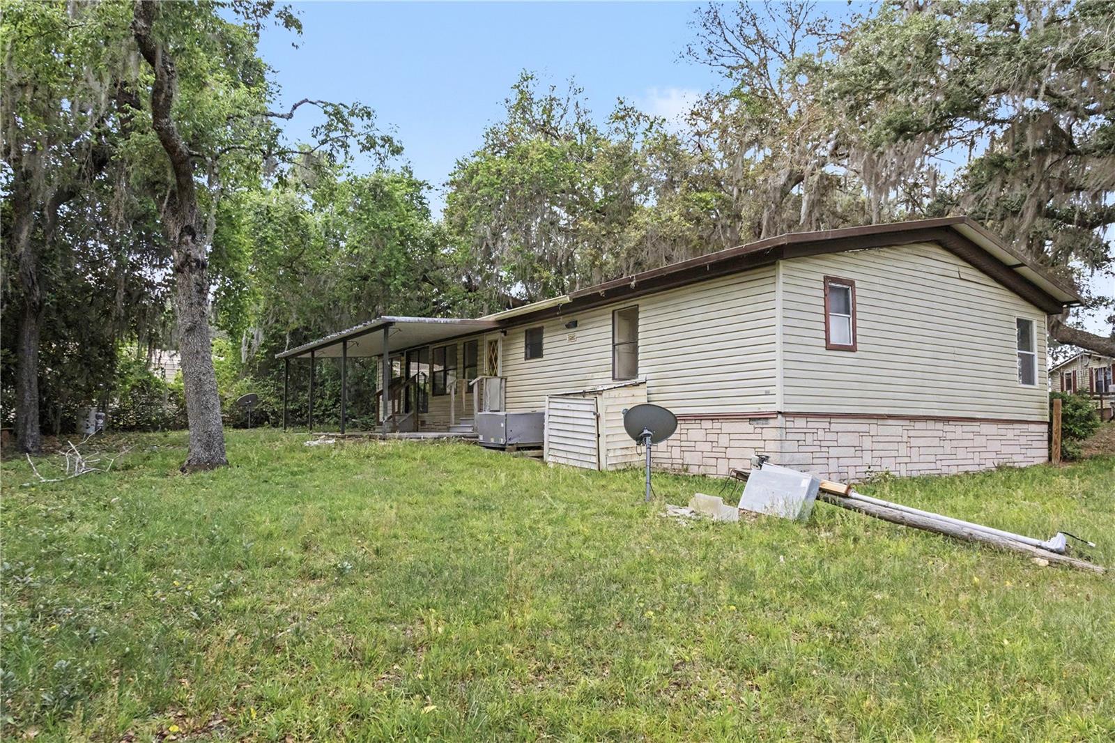 Image 32 of 40 For 18007 90th Street