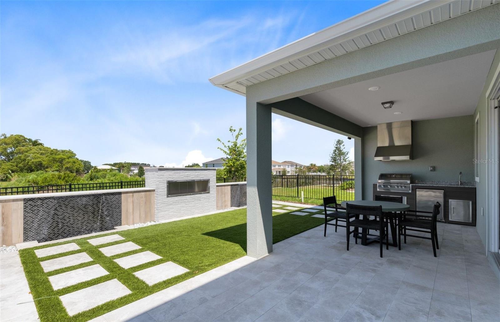 Image 6 of 39 For 403 Winter Grove Boulevard
