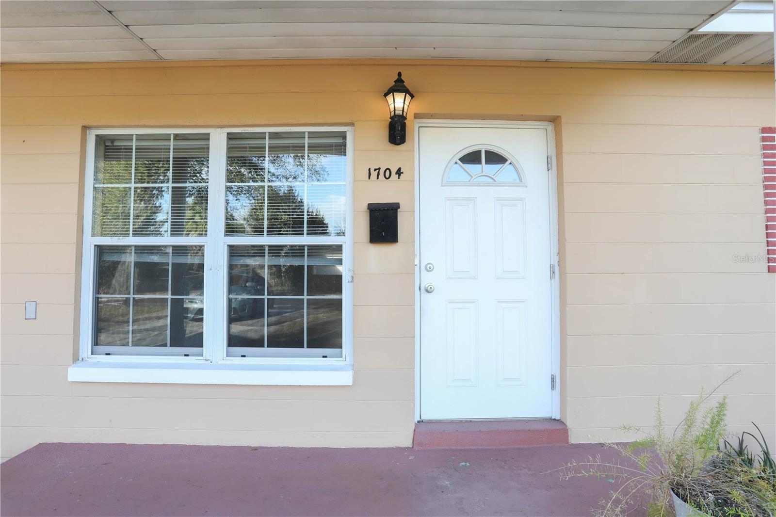 Image 3 of 23 For 1704 Edmundshire Road