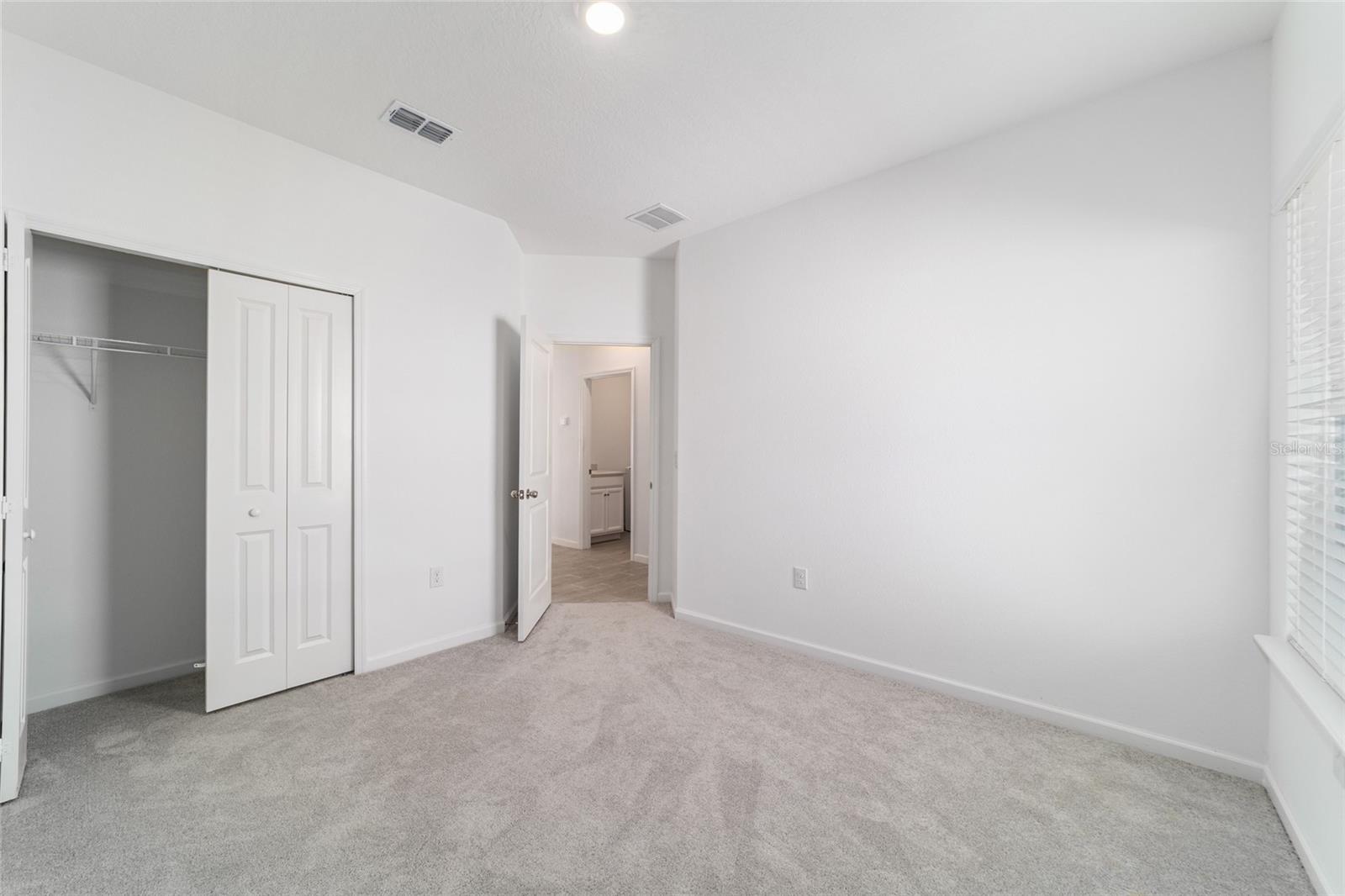 Image 22 of 27 For 7451 76th Terrace