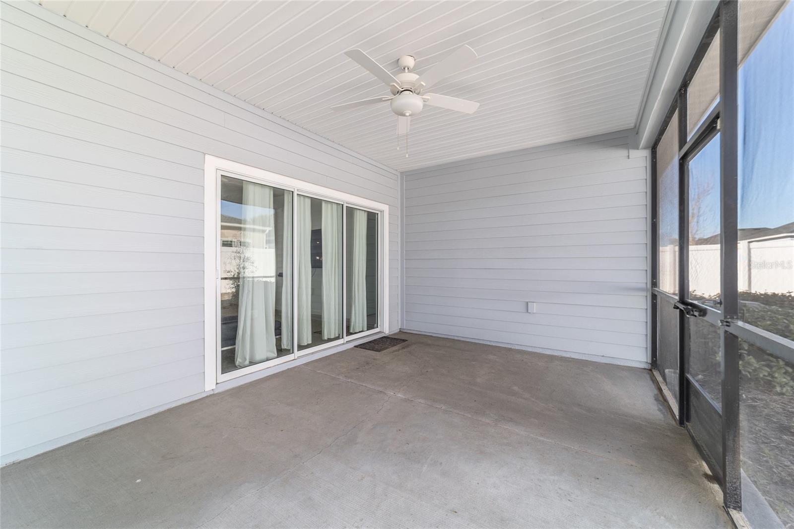 Image 24 of 27 For 7451 76th Terrace